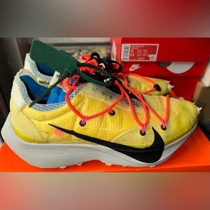 Nike OFF-WHITE Vapor Street Tour yellow Women’s 11.5/Men’s 10